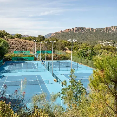 Apartment Village Cap Esterel - L'esquinade-19 By Interhome