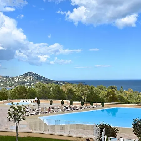 Apartment Village Cap Esterel - L'esquinade-19 By Interhome Saint-Raphael (Var)