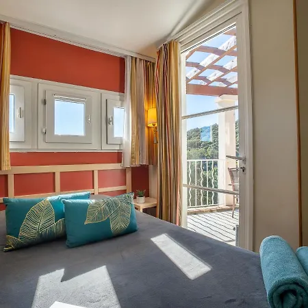 شقة L'esquinade - J4 332 By Interhome Saint-Raphaël